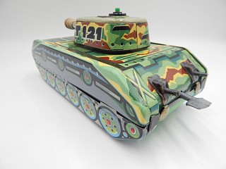 Tank - T121 KDN