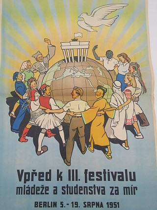 Vpřed k III. festivalu mládeže a studenstva za mír 1951